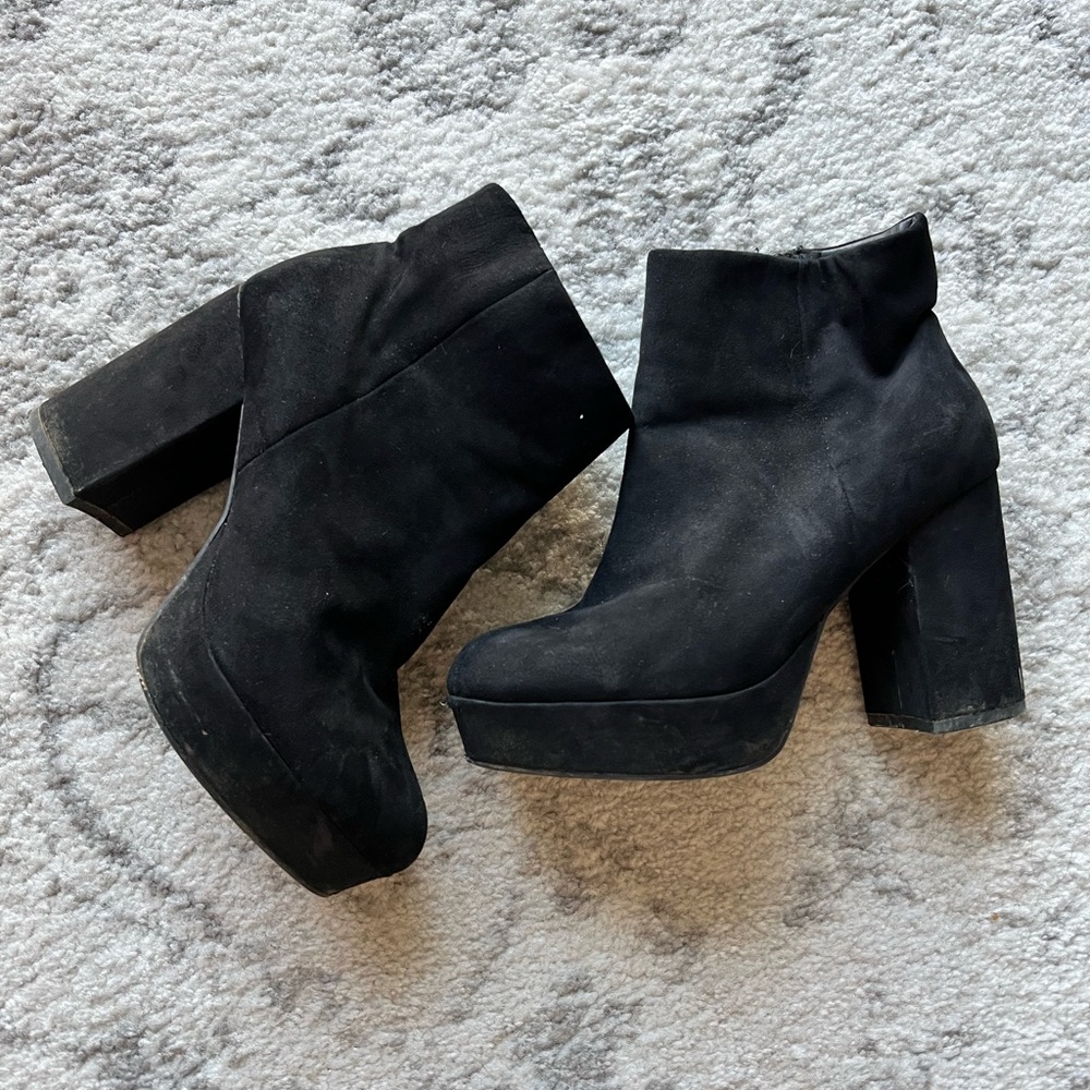 Black platform ankle booties size 7.5